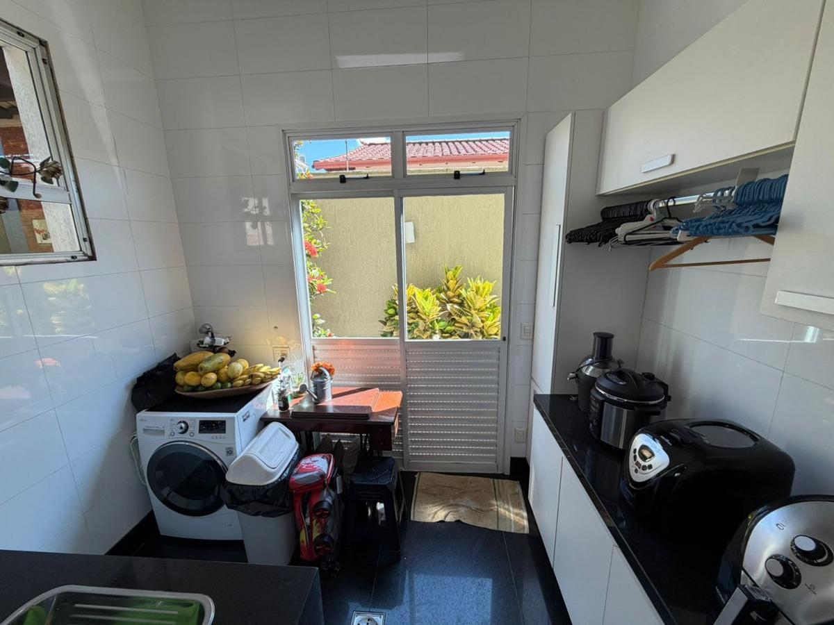 Casa, Jardim Riacho das Pedras, 3 Quartos, 4 Vagas, 1 Suíte