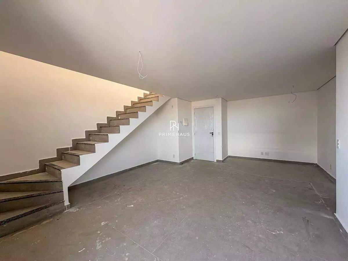 Cobertura, Jardim Industrial, 3 Quartos, 2 Vagas, 1 Suíte