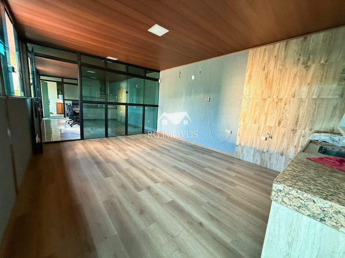 Galpão, Jatobá (barreiro), 0 Quarto, 40 Vagas