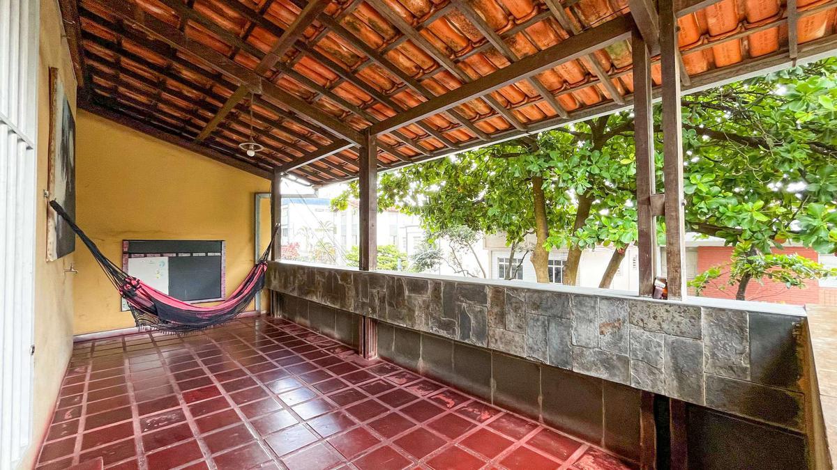 Casa, Serra, 4 Quartos, 2 Vagas, 2 Suítes