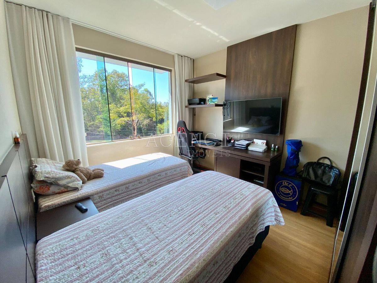 Casa, Alphaville - Lagoa dos Ingleses, 4 Quartos, 0 Vaga, 3 Suítes