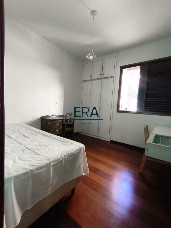 Apartamento, Funcionários, 4 Quartos, 2 Vagas, 1 Suíte
