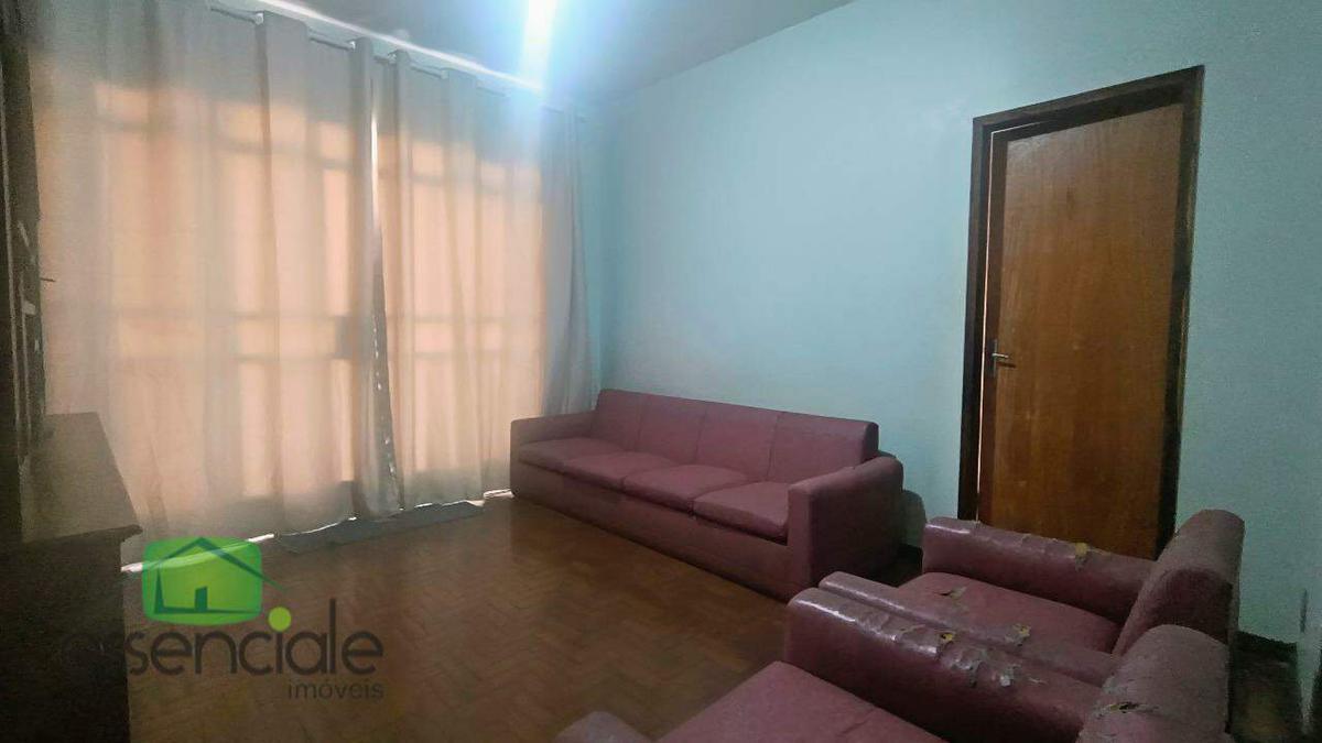 Casa, Santa Cruz Industrial, 3 Quartos, 3 Vagas, 1 Suíte