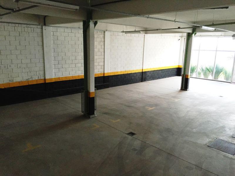 Andar, Santa Lúcia, 0 Quarto, 11 Vagas
