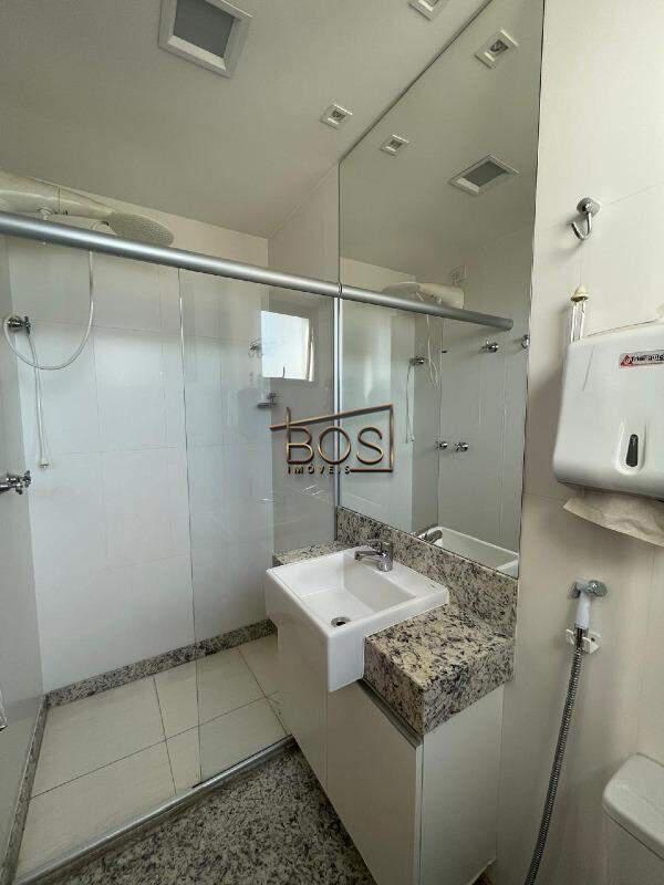 Cobertura, Funcionários, 4 Quartos, 3 Vagas, 3 Suítes