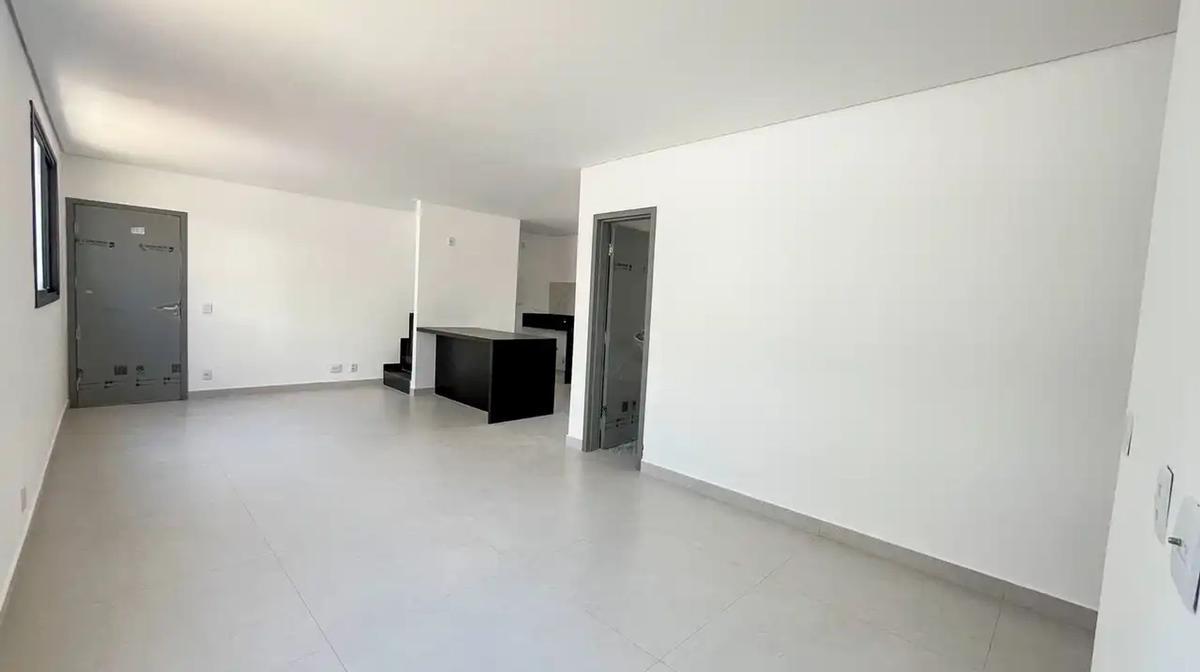 Cobertura, Prado, 3 Quartos, 2 Vagas, 3 Suítes
