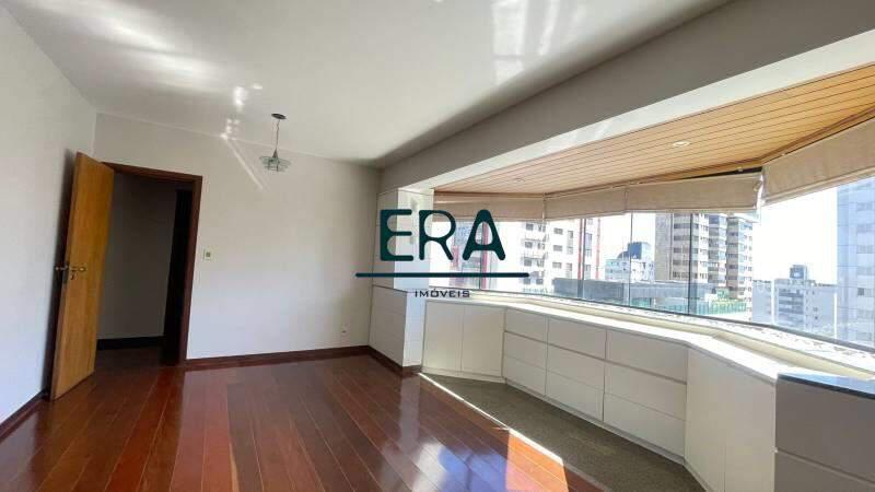 Apartamento, Funcionários, 3 Quartos, 2 Vagas, 1 Suíte