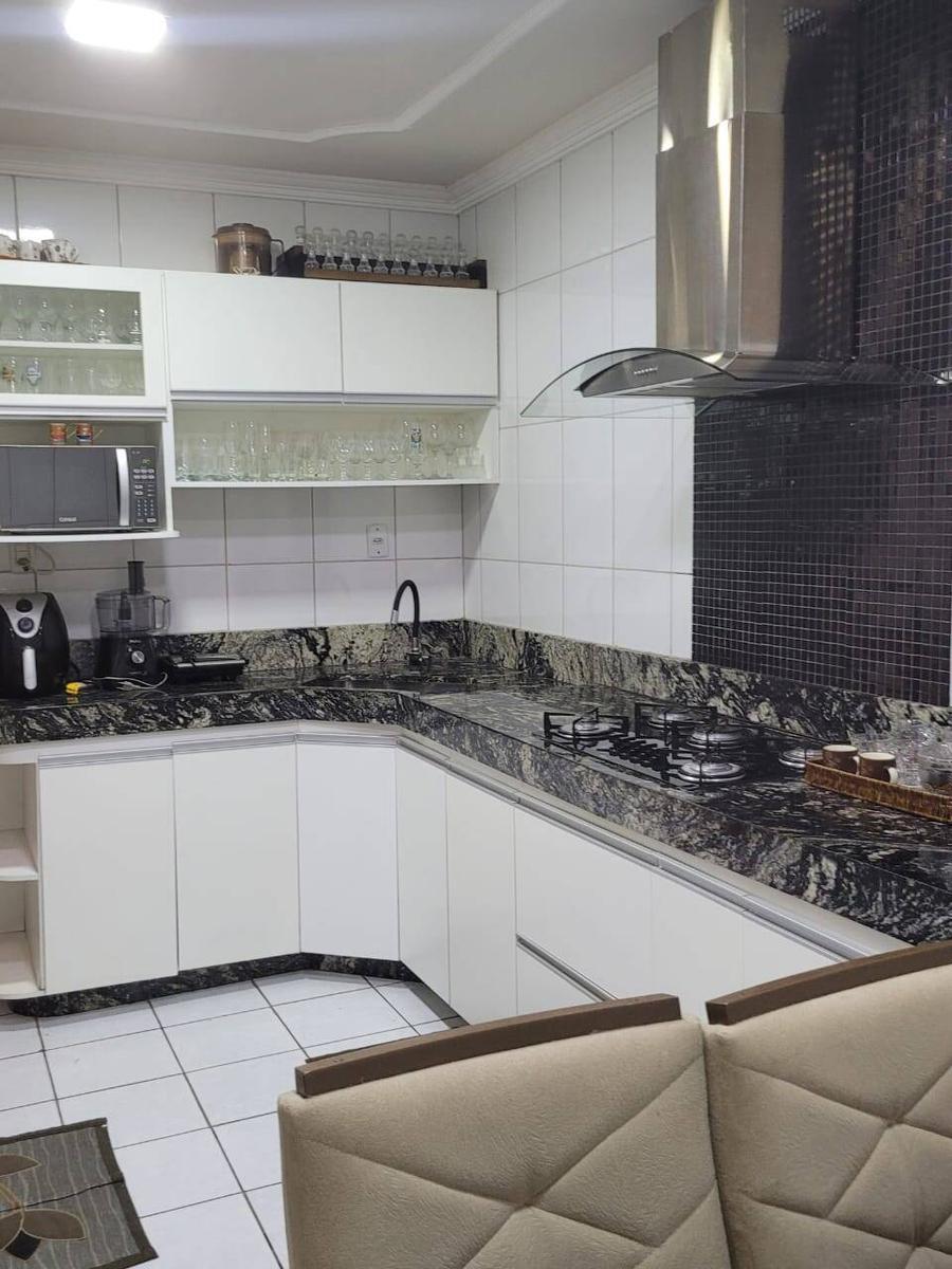 Casa, Júlia Kubitschek, 3 Quartos, 2 Vagas