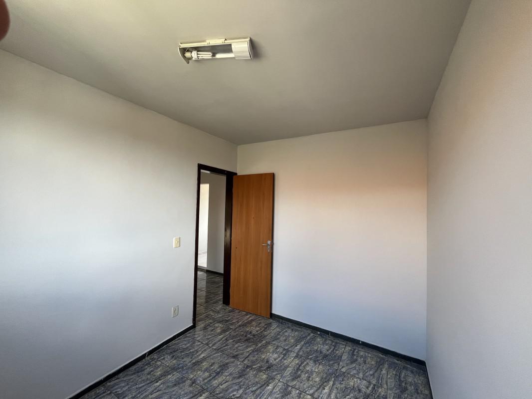 Apartamento, Solar do Barreiro, 2 Quartos, 1 Vaga