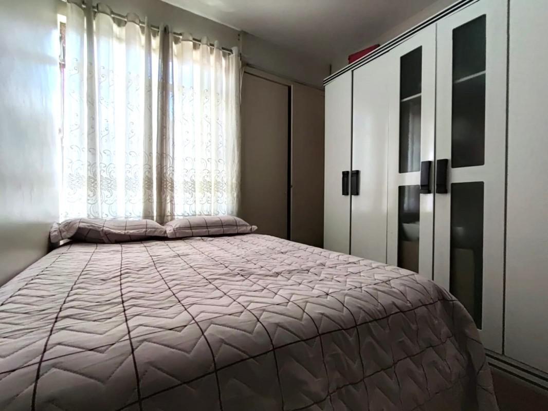 Apartamento, João Pinheiro, 3 Quartos, 0 Vaga