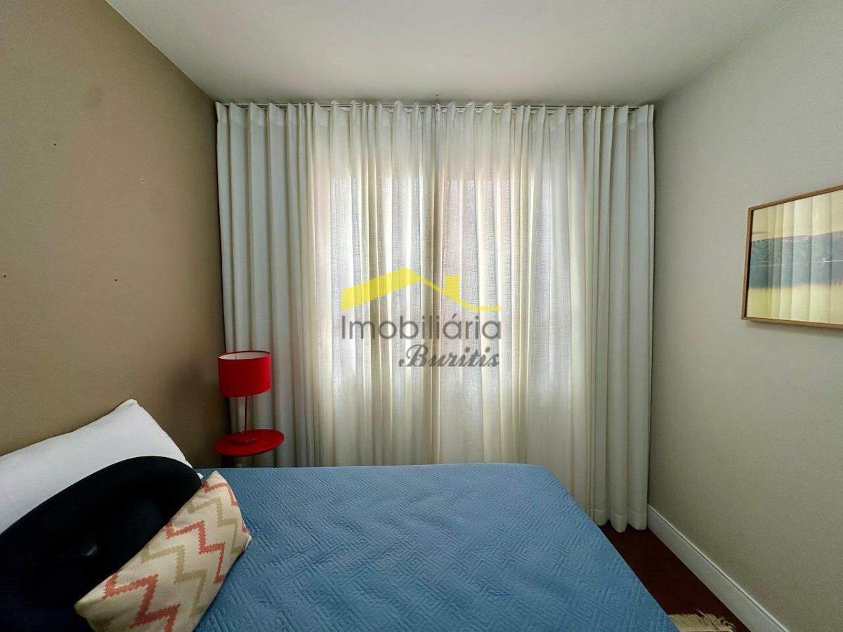 Apartamento, Vila Paris, 4 Quartos, 2 Vagas, 1 Suíte