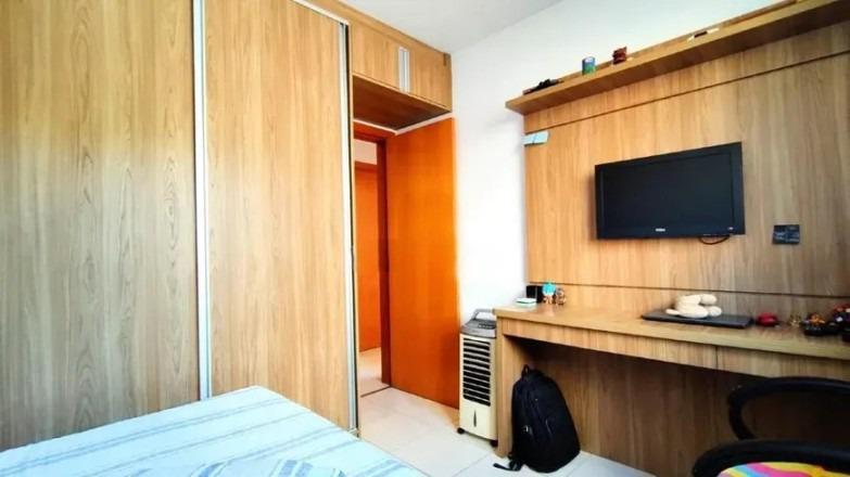 Cobertura, Sagrada Família, 4 Quartos, 2 Vagas, 1 Suíte