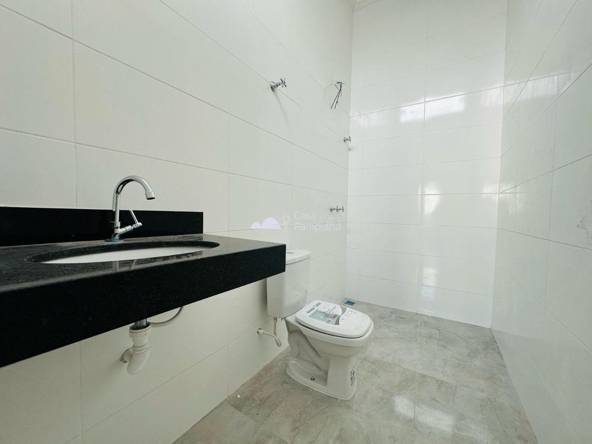 Casa, Candelária, 3 Quartos, 2 Vagas, 1 Suíte