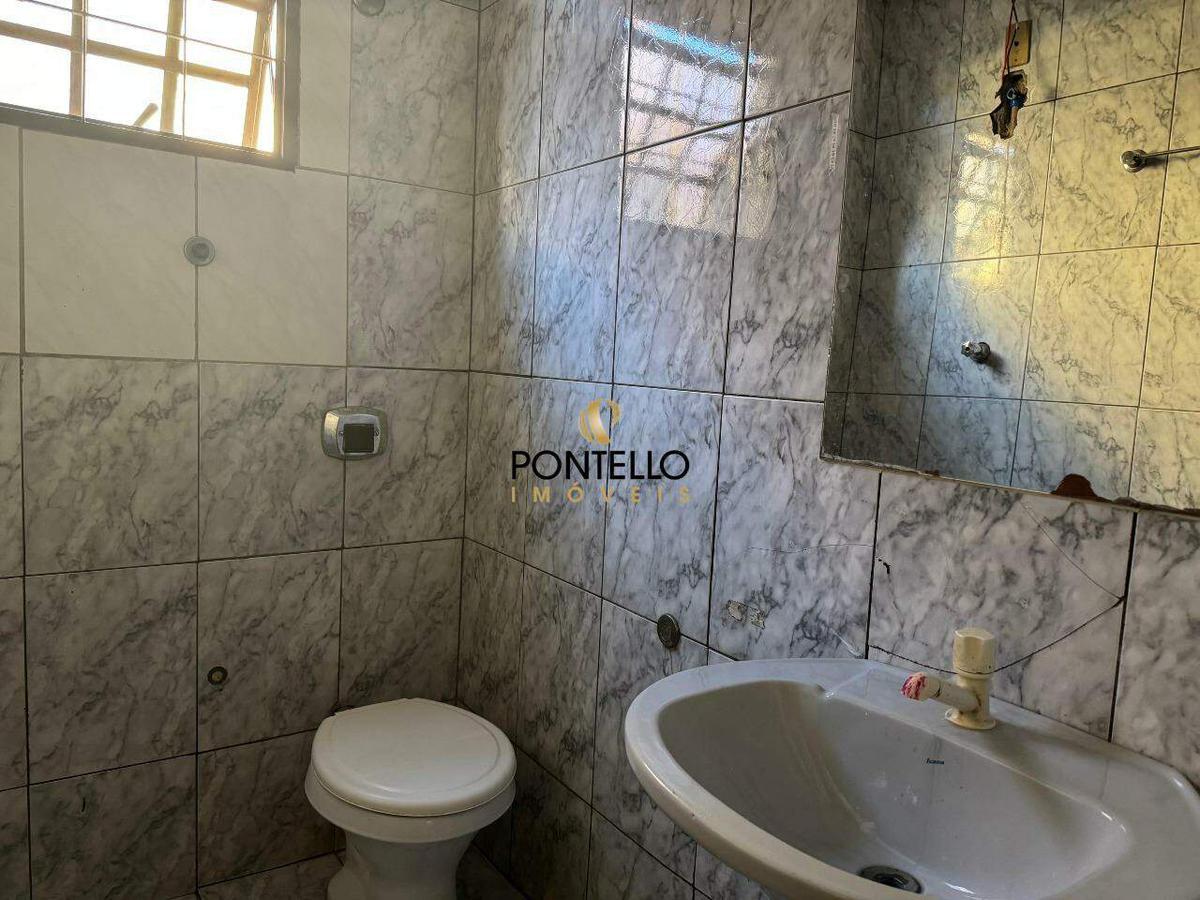 Casa, CDI, 3 Quartos, 2 Vagas