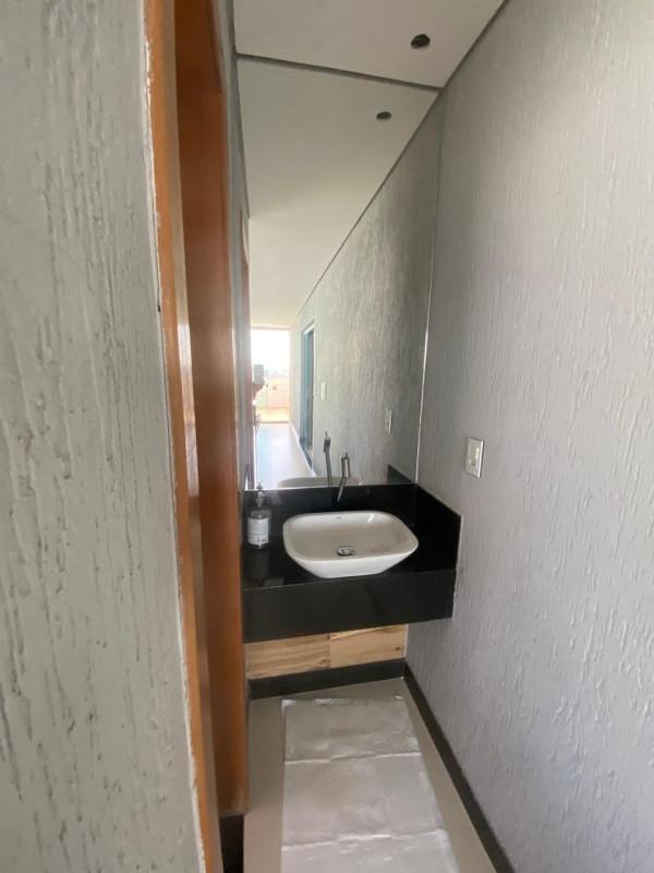 Cobertura, Jardim Industrial, 3 Quartos, 4 Vagas, 1 Suíte