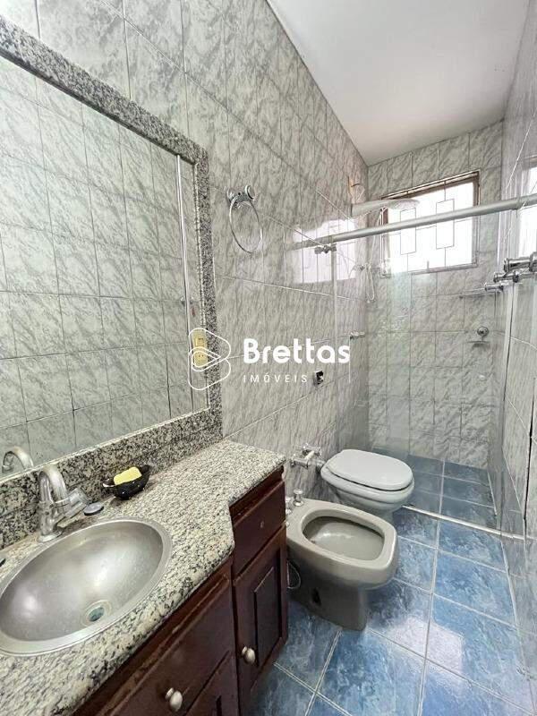 Casa, Centro, 5 Quartos, 2 Vagas, 4 Suítes