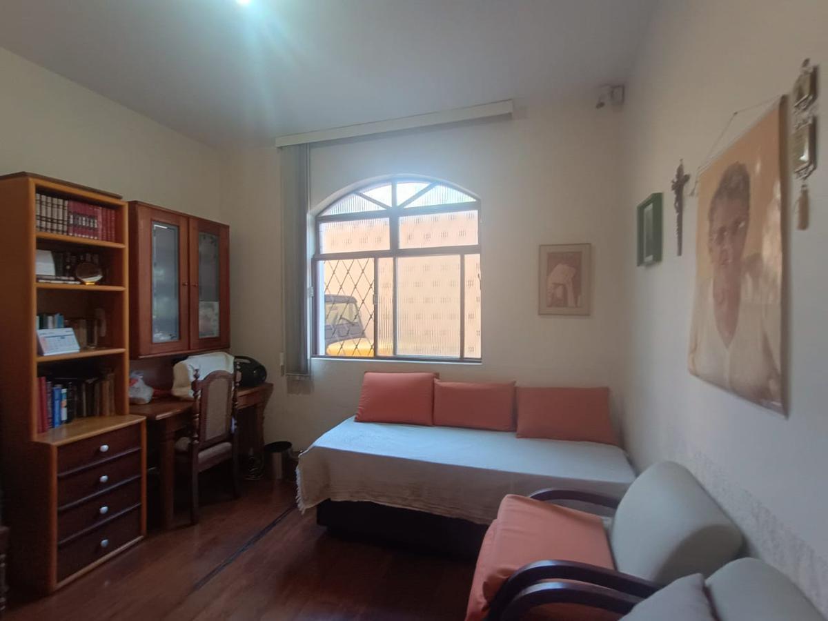 Casa, Santa Inês, 6 Quartos, 5 Vagas, 1 Suíte