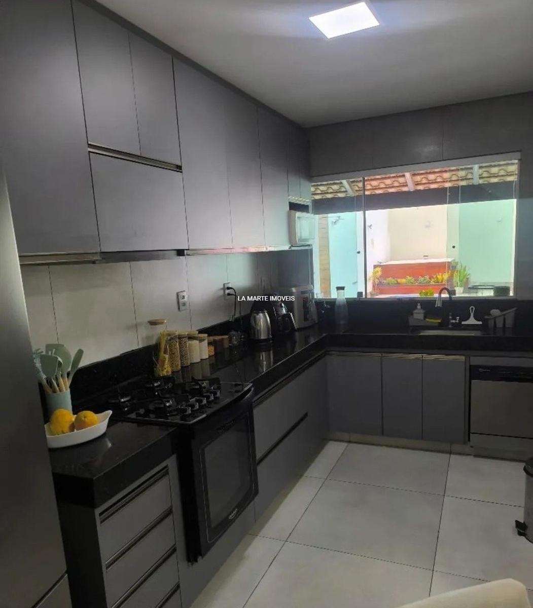 Casa, Quintas do Jacuba, 3 Quartos, 2 Vagas, 1 Suíte