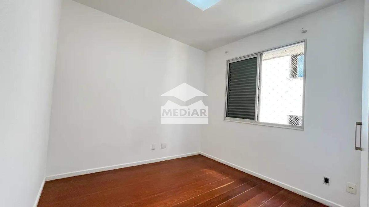 Cobertura, Serra, 4 Quartos, 2 Vagas, 1 Suíte