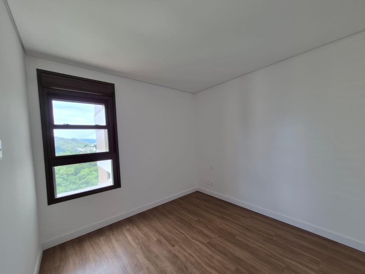 Apartamento, Vale do Sereno, 4 Quartos, 3 Vagas, 2 Suítes