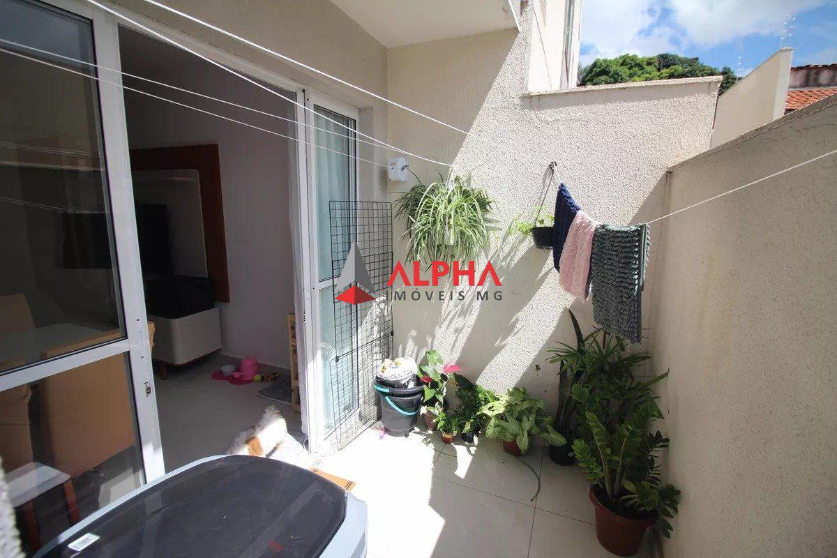 Apartamento, Miramar (barreiro), 2 Quartos, 1 Vaga