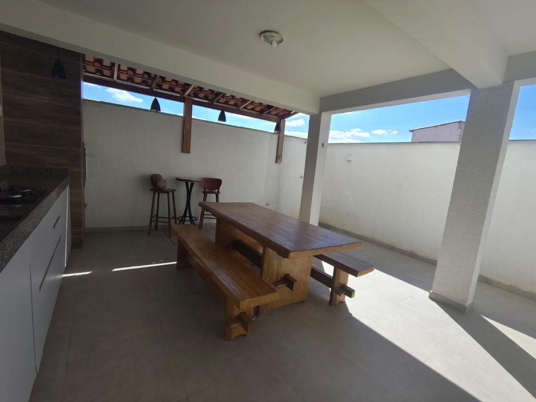 Casa, Santa Mônica, 3 Quartos, 1 Vaga, 1 Suíte