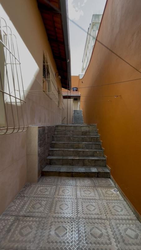 Casa, Castelo, 4 Quartos, 3 Vagas, 1 Suíte