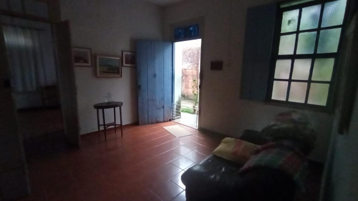 Casa, Centro, 6 Quartos, 2 Vagas