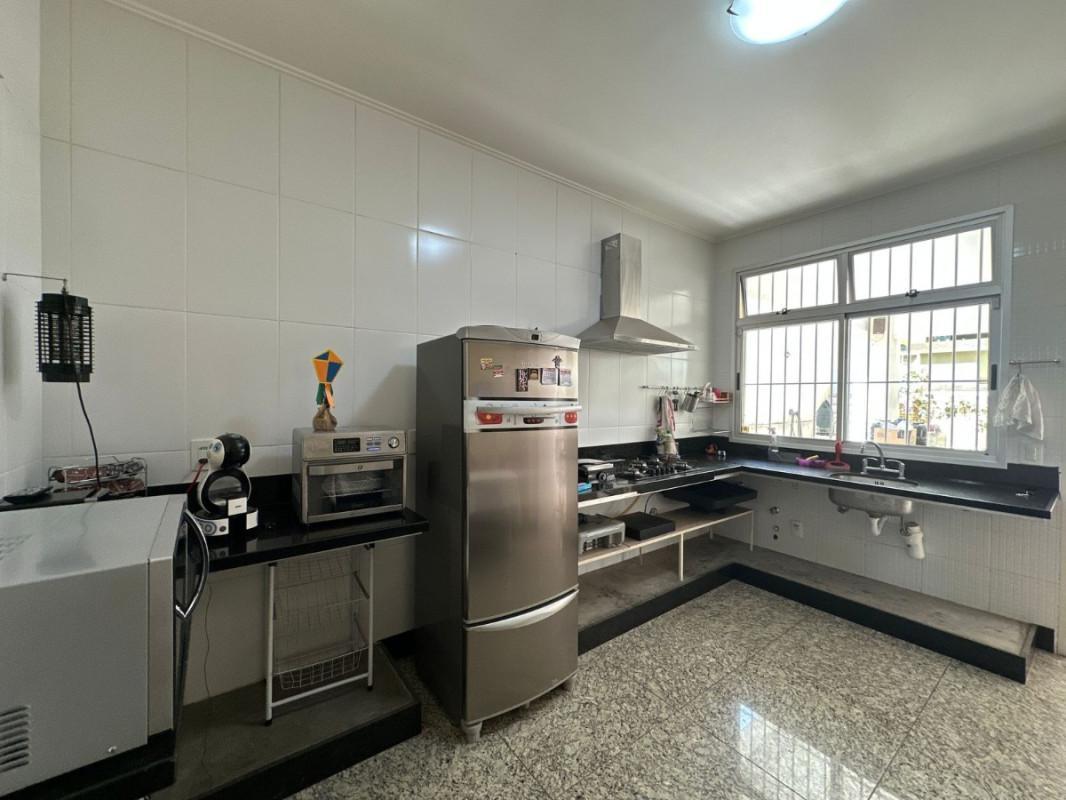 Casa, Santa Teresa, 4 Quartos, 3 Vagas, 2 Suítes