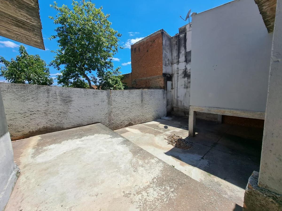 Casa, Centro, 3 Quartos, 0 Vaga