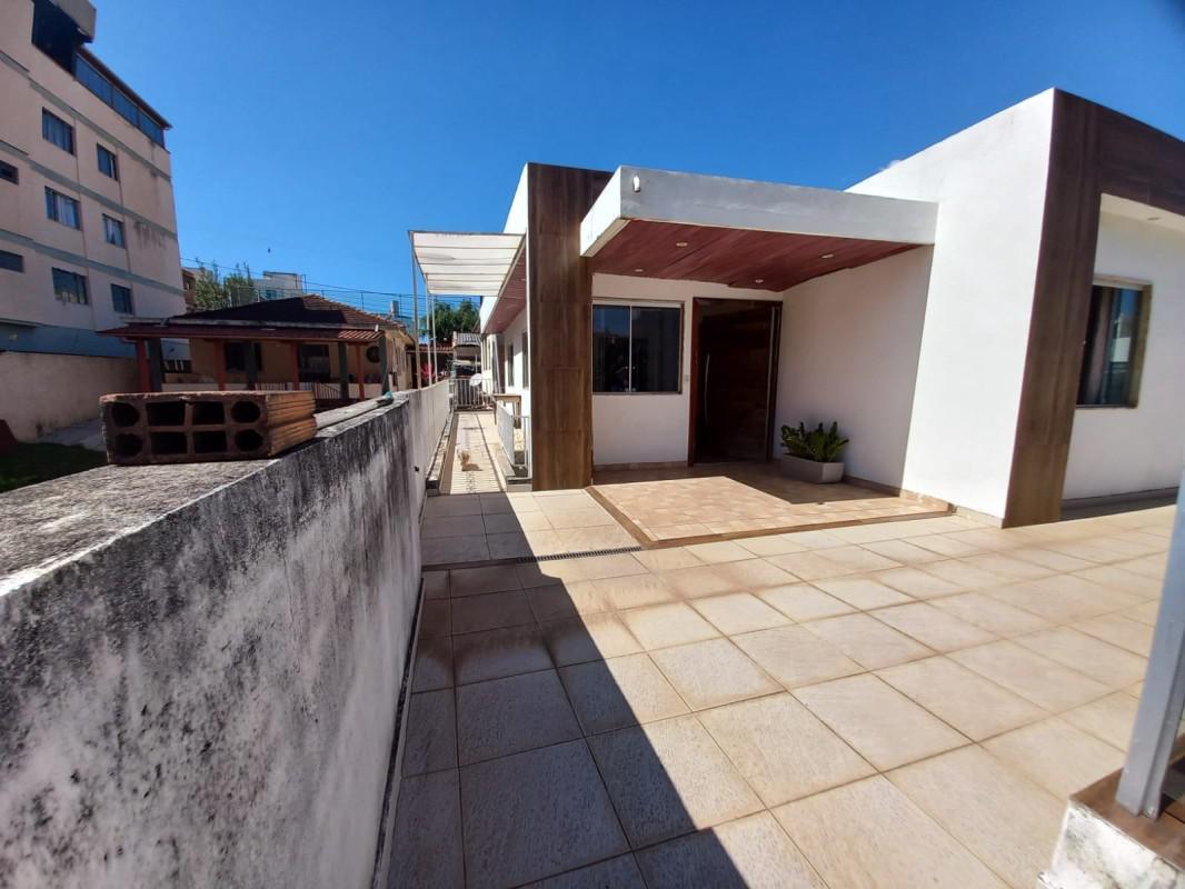 Casa, Horto, 5 Quartos, 2 Vagas