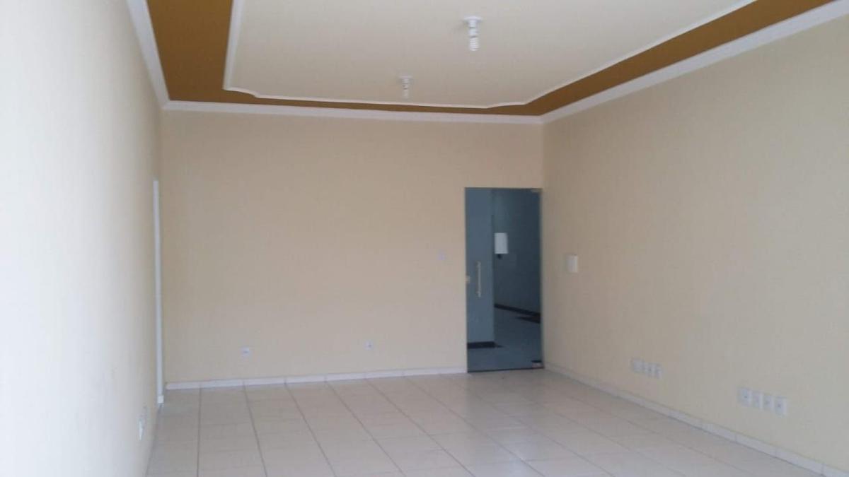 Sala, Centro, 1 Quarto, 0 Vaga