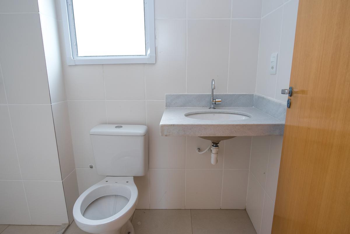 Apartamento, Heliópolis, 2 Quartos, 2 Vagas, 1 Suíte