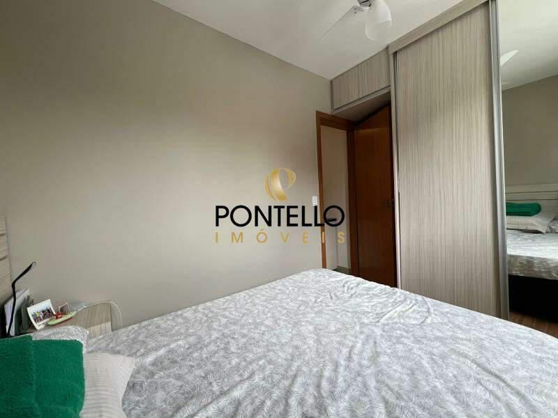 Apartamento, Sagrada Família, 2 Quartos, 1 Vaga