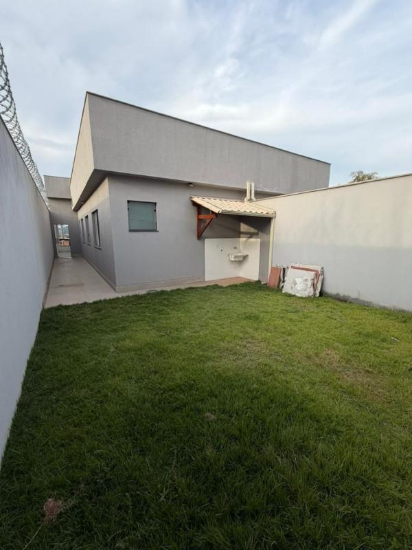 Casa, Novo Centro, 3 Quartos, 2 Vagas, 1 Suíte