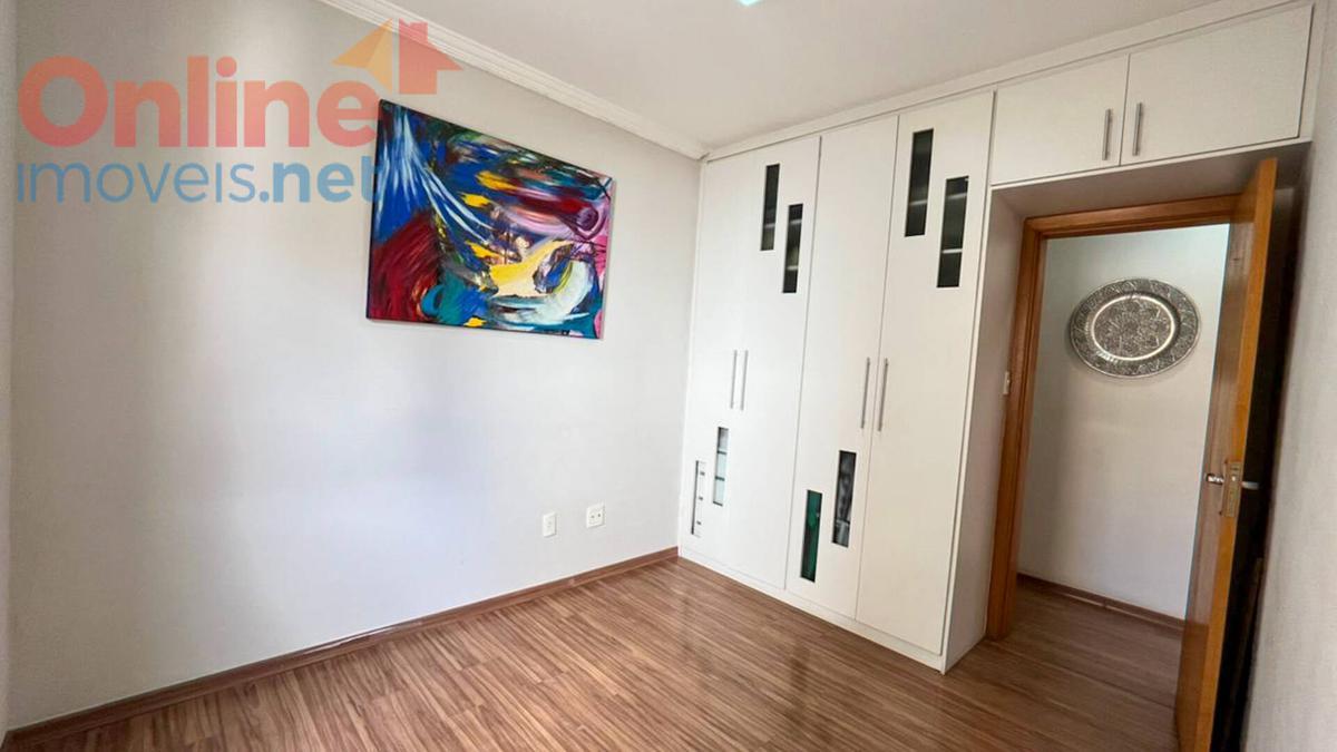 Apartamento, Castelo, 3 Quartos, 0 Vaga, 1 Suíte