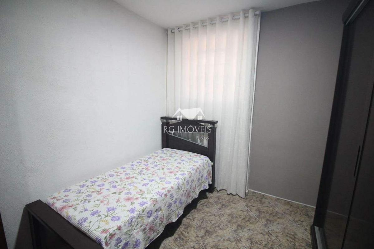Casa, Milionários, 2 Quartos, 1 Vaga, 1 Suíte