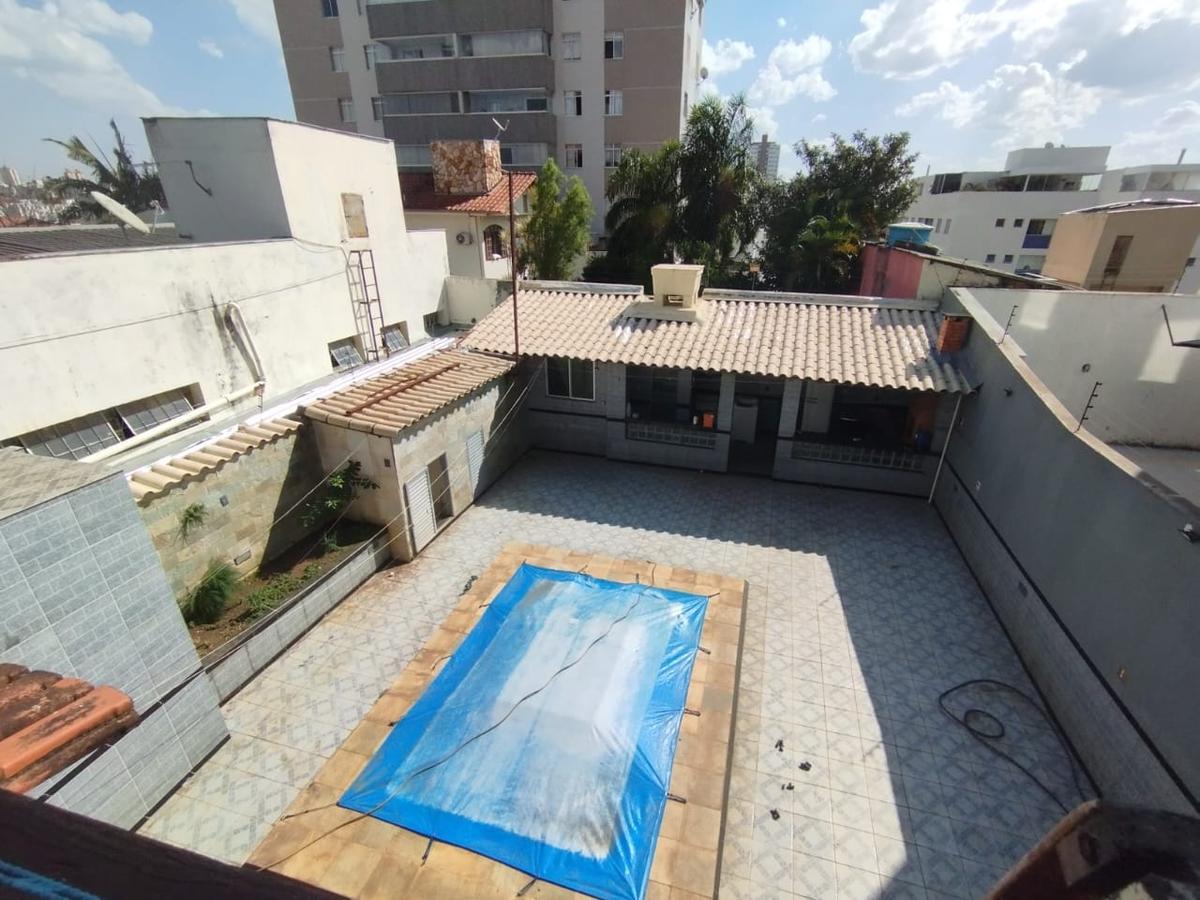 Casa, Sagrada Família, 4 Quartos, 5 Vagas, 1 Suíte