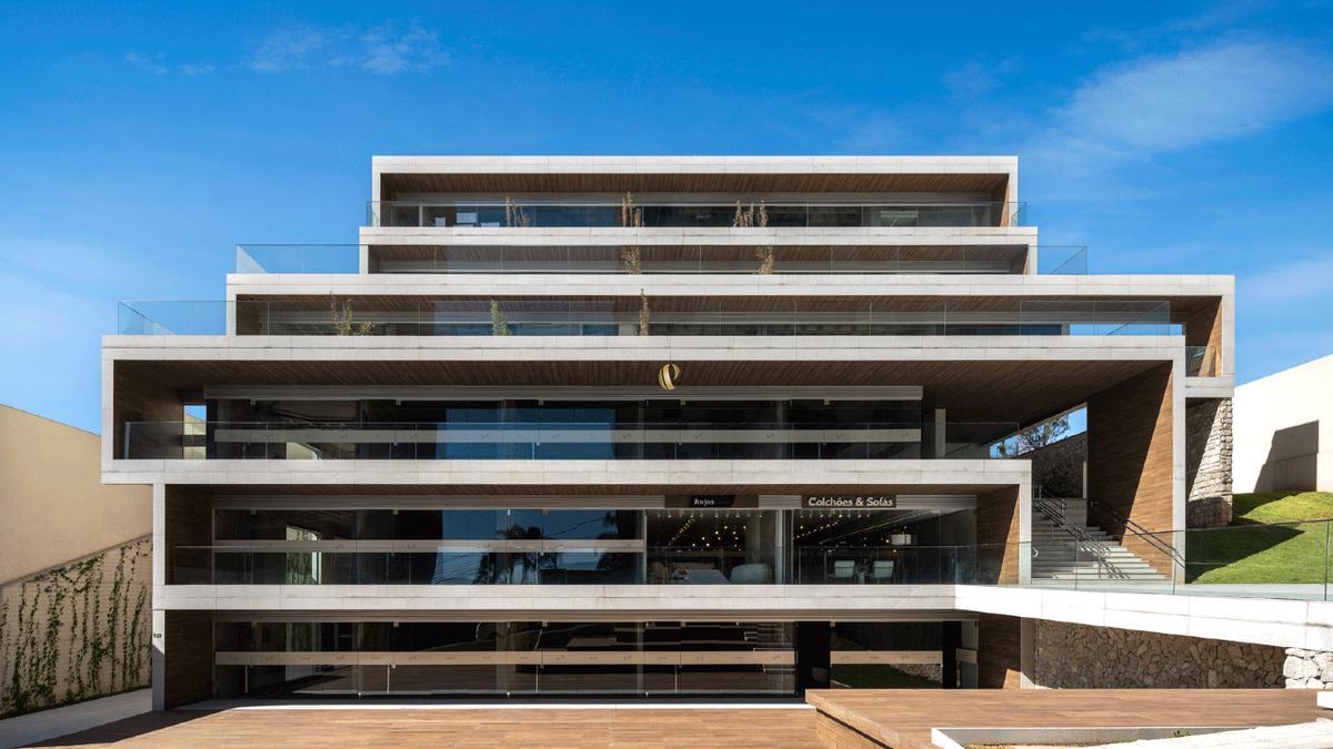 Andar, Belvedere, 0 Quarto, 106 Vagas