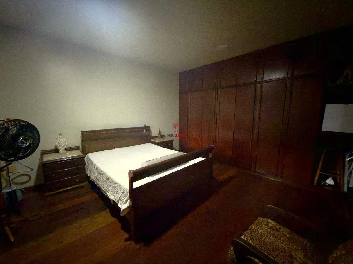 Casa, Diamante, 5 Quartos, 2 Vagas, 1 Suíte