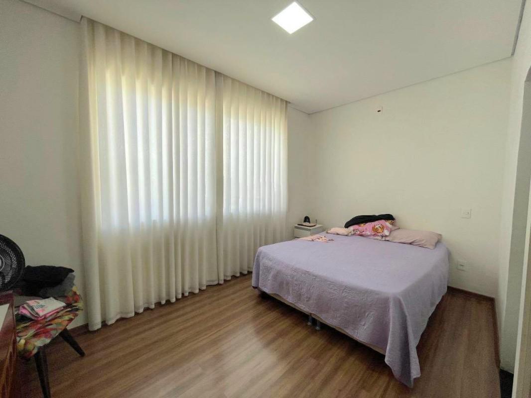 Casa, Renascença, 3 Quartos, 2 Vagas, 2 Suítes