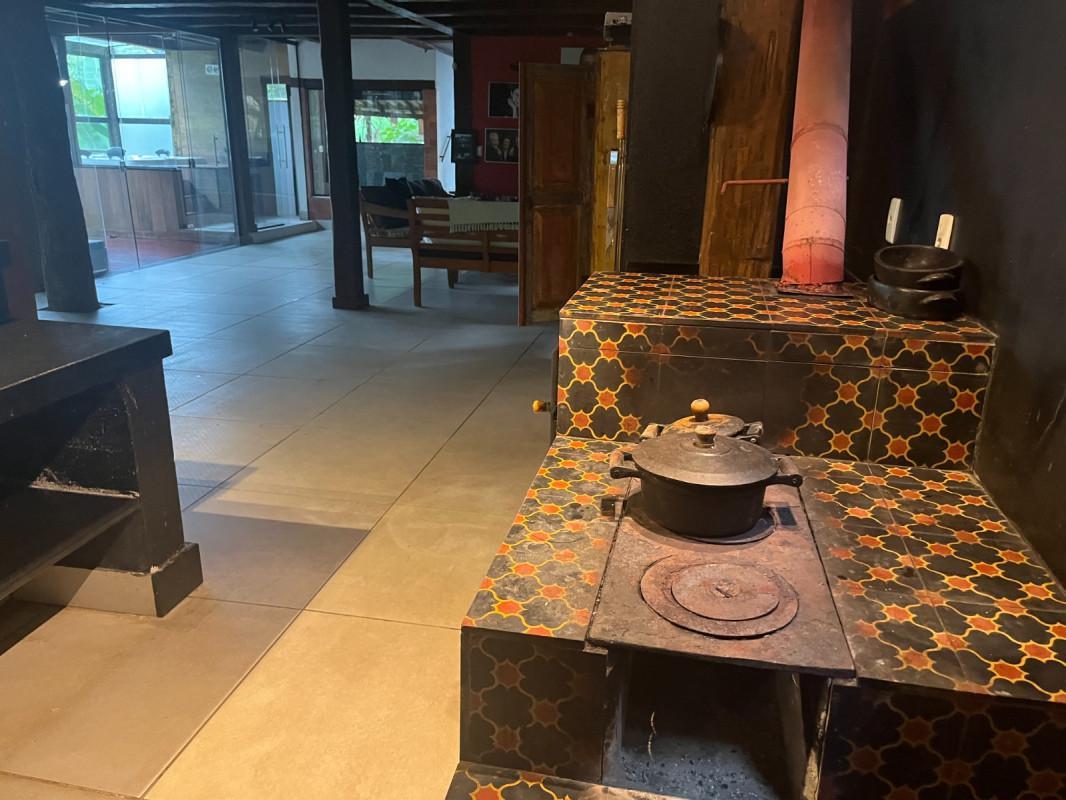 Casa, São Sebastião das Águas Claras, 5 Quartos, 6 Vagas, 4 Suítes