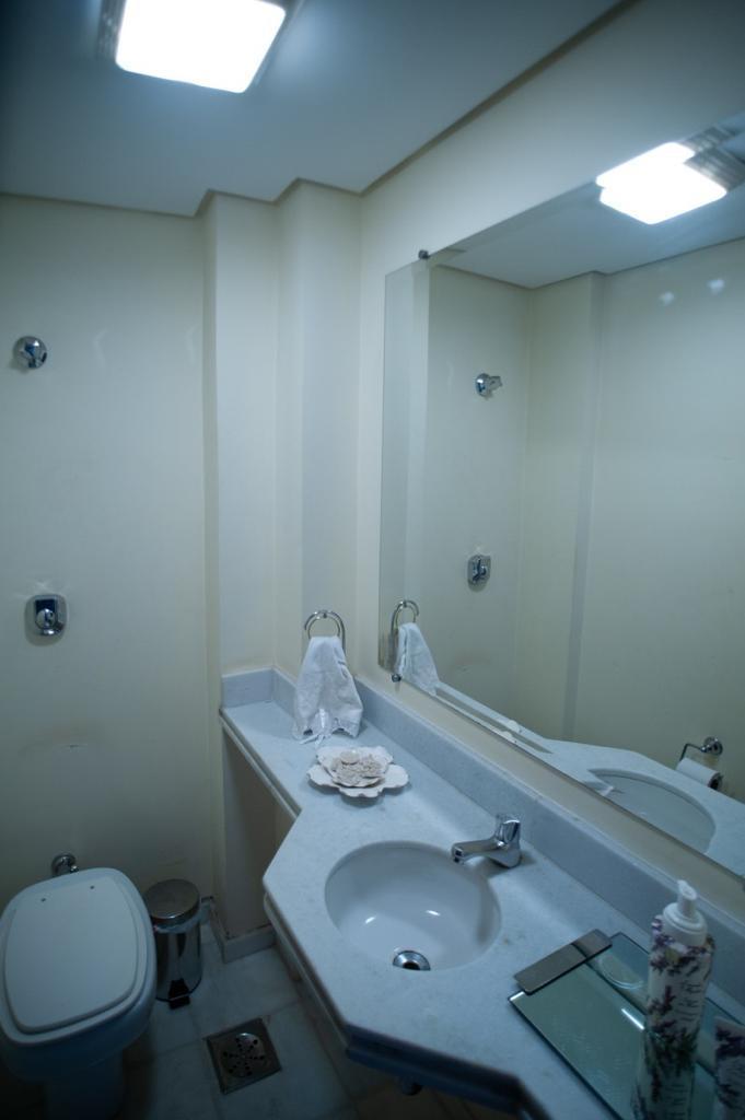 Apartamento, Belvedere, 4 Quartos, 5 Vagas, 2 Suítes