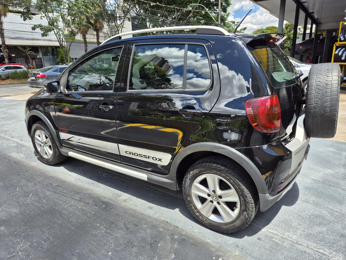 Volkswagen Crossfox 1.6 MI Total Flex 8v 5p