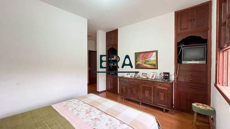 Casa, Comiteco, 4 Quartos, 3 Vagas, 2 Suítes