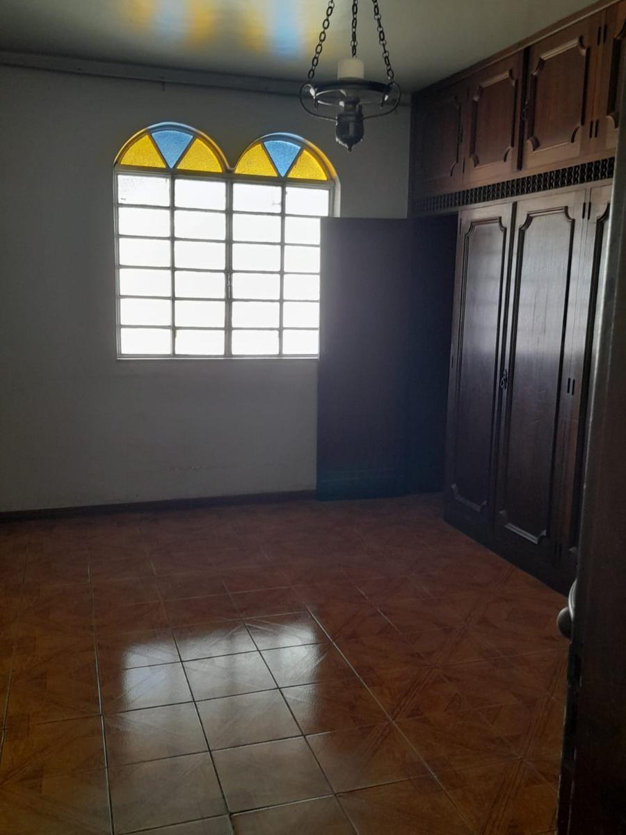 Casa Comercial, Sagrada Família, 3 Quartos, 3 Vagas, 2 Suítes