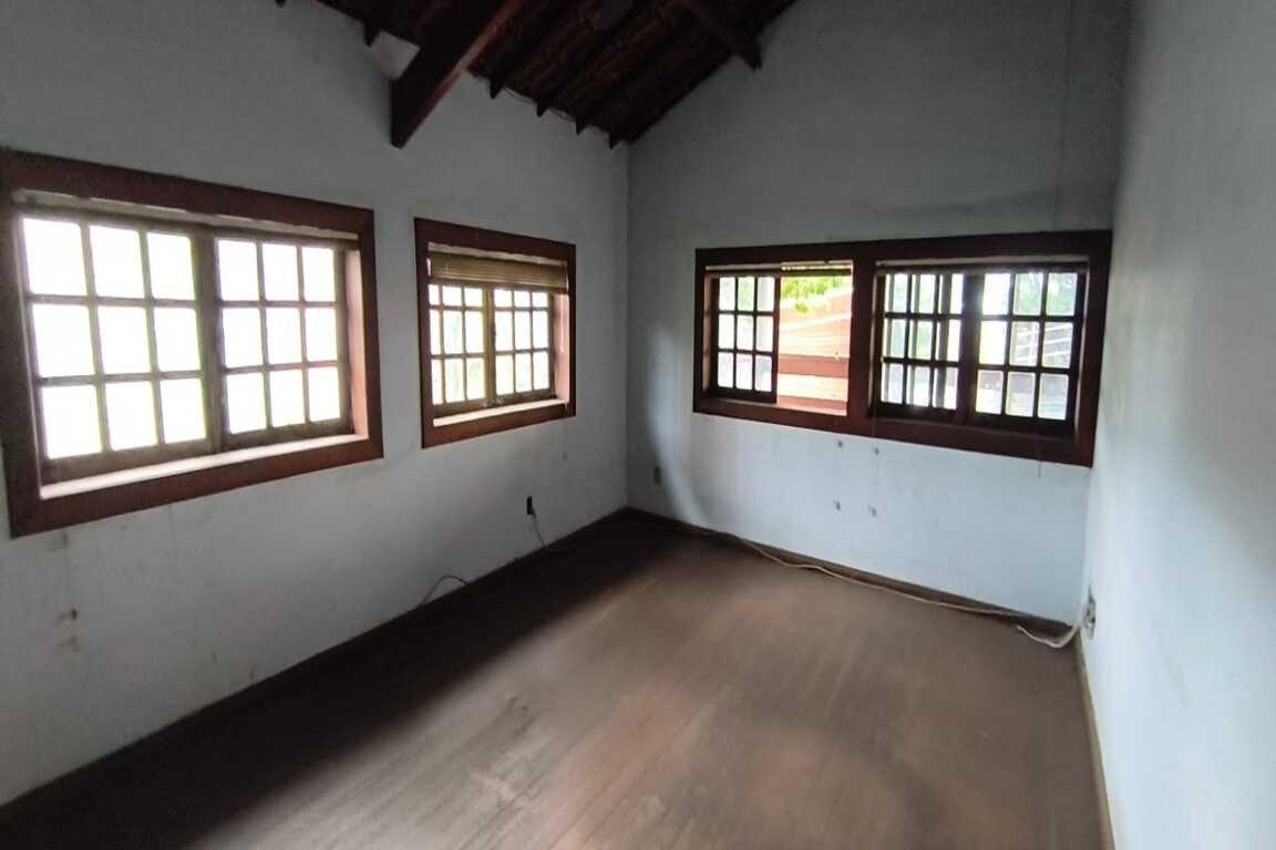 Casa, Santa Lúcia, 6 Quartos, 3 Vagas, 1 Suíte