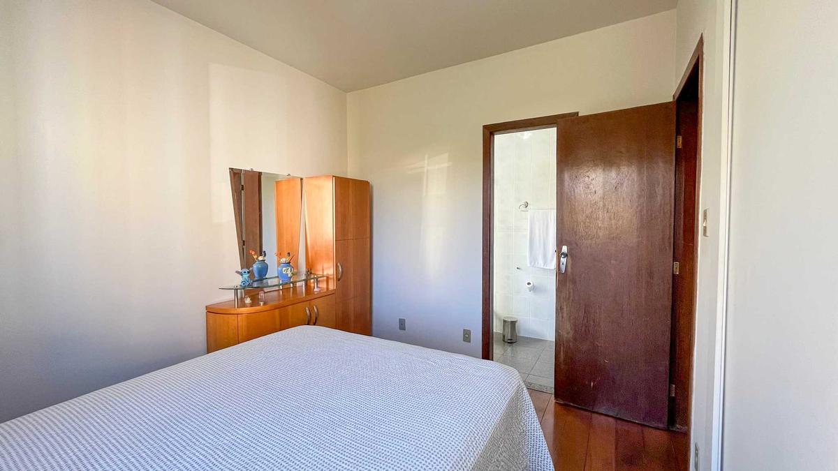 Cobertura, Luxemburgo, 4 Quartos, 2 Vagas, 1 Suíte