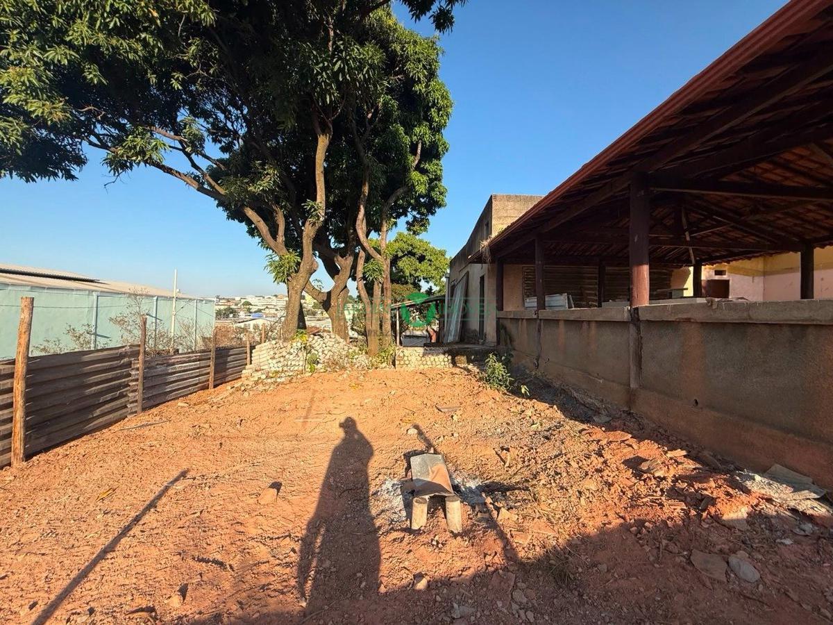 Lote, São Francisco, 0 Quarto, 0 Vaga