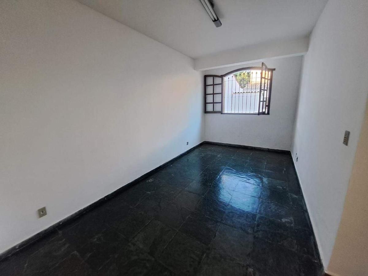 Casa, Nova Suíssa, 4 Quartos, 3 Vagas, 1 Suíte